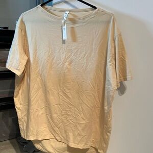 Lululemon loose fit t shirt